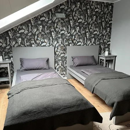 Neu Renovierte Suseria