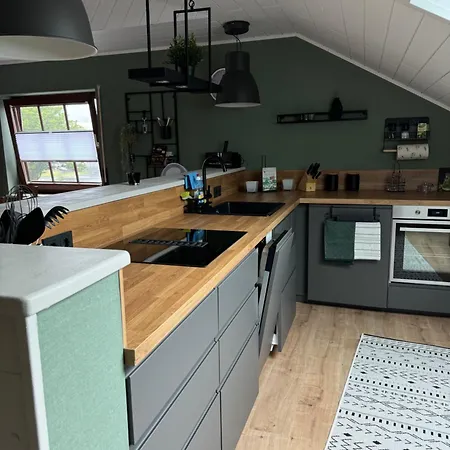 Neu Renovierte Suseria Appartamento Kaden (Westerwaldkreis)